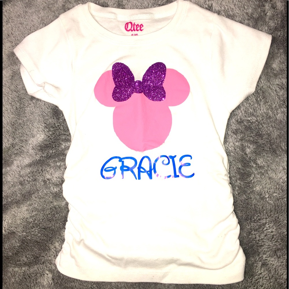 Custom made Disney Minnie or Mickey Head with Name.